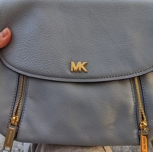 NWOT Michael Kors Evie Medium Shoulder Bag Baby Blue